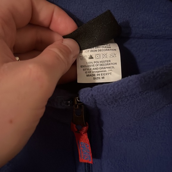NFL Giants pull over sweatshirt. Very soft, never worn, new with tags. - Picture 3 of 5